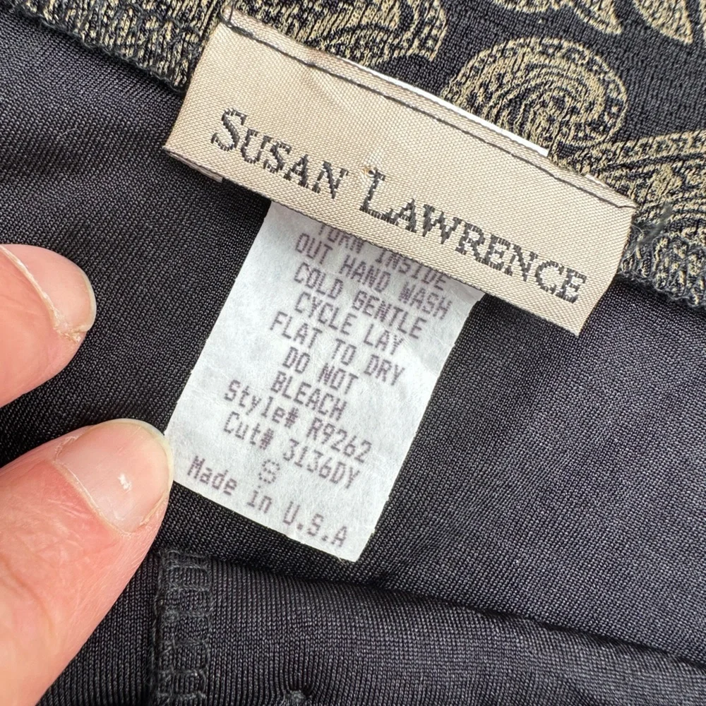 SOLD - Vtg 90s Slinky Material Black &Tan Paisley Skirt w/lots of buttons Size S - Picture 3 of 8